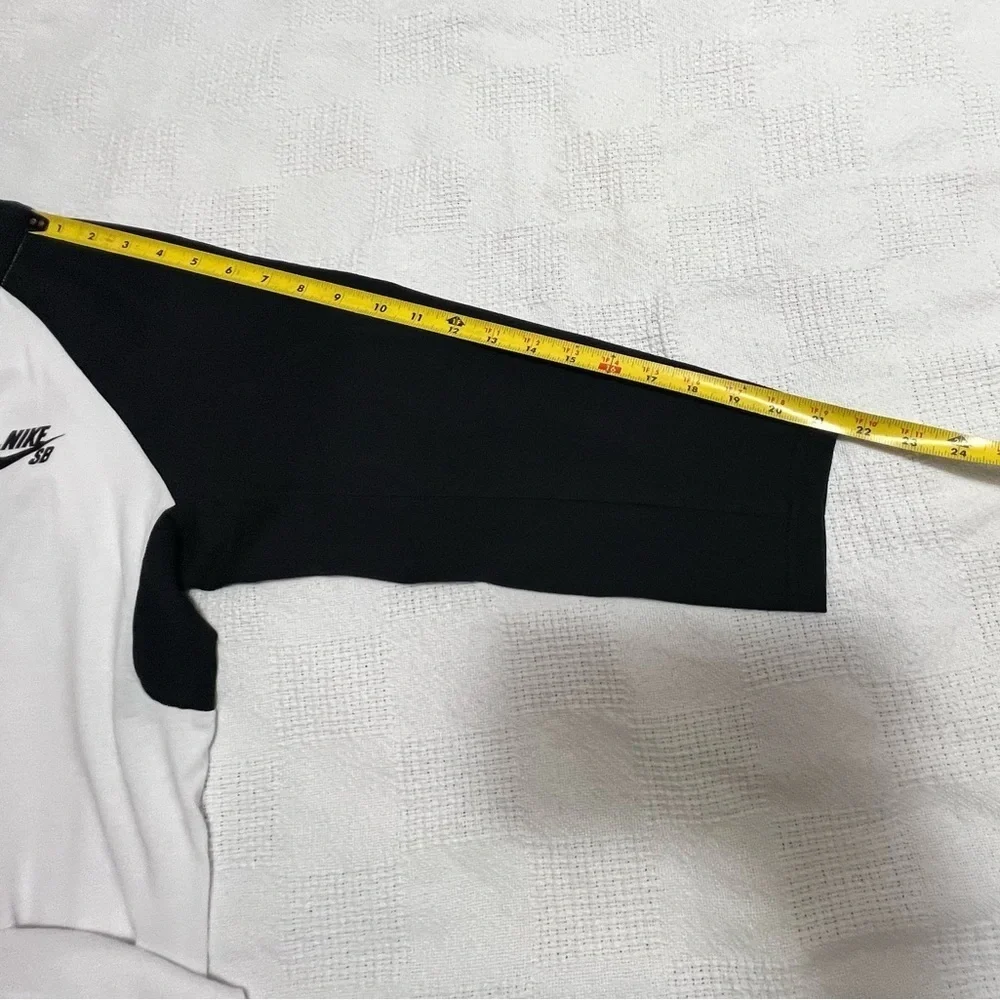 Nike sb tee